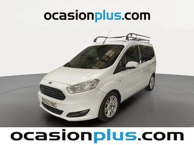 Usado Ford Tourneo Courier Titanium 100 CV (73 kW) 2018 Blanco Monovolumen