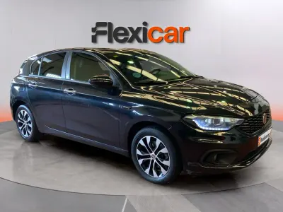 Usado Fiat Tipo Mirror 95 CV (69 kW) 2020 Negro Berlina