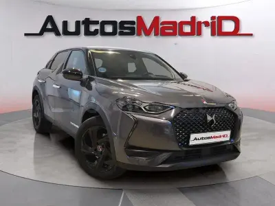 Usado DS Automobiles DS3 Crossback Performance 130 CV (95 kW) 2020 Gris / plata SUV
