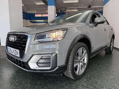 Gris / plata Usado 2019 Audi Q2 Design SUV | 22.500 € (Precio justo)