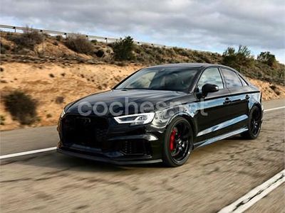 Negro Usado 2018 Audi RS3 Berlina | 53.000 €