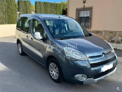 Usado Citroën Berlingo XTR 92 CV (67 kW) 2011 Gris / plata Monovolumen