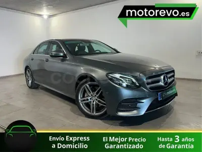 Usado Mercedes E220 194 CV (142 kW) 2017 Gris / plata Berlina