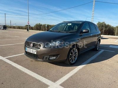 Gris / plata Usado 2009 Fiat Croma Emotion Familiar | 3999 €
