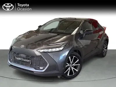Usado Toyota C-HR Advance 140 CV (102 kW) 2025 Gris / plata SUV