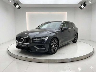Usado Volvo V60 Inscription 197 HP (144 kW) 2021 Cinzento Carrinha