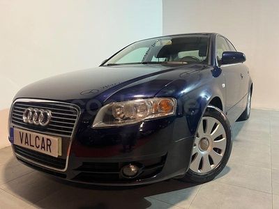 Usado Audi A4 140 CV (102 kW) 2006 Azul Berlina