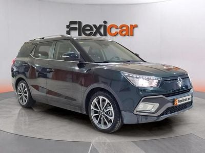 Usado Ssangyong (KGM) XLV Limited 116 CV (85 kW) 2017 Verde SUV