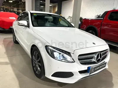 Usado Mercedes C220 170 CV (125 kW) 2018 Blanco Berlina
