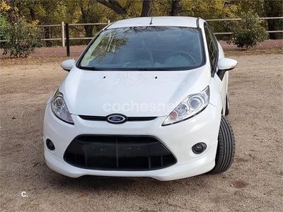 Blanco Usado 2009 Ford Fiesta Sport Berlina | 5900 € (Un poco caro)