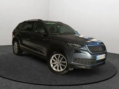 Usado Skoda Kodiaq Style 150 CV (110 kW) 2018 Gris / plata SUV