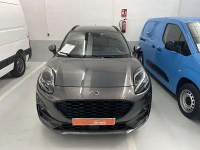 Usado Ford Puma Titanium 125 HP (91 kW) 2023 Cinzento SUV