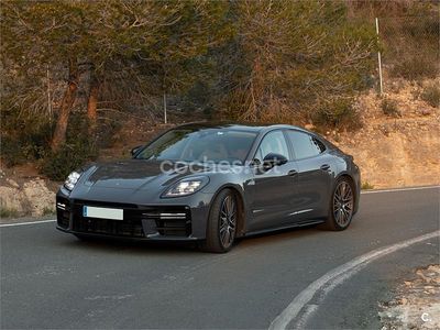 Usado Porsche Panamera 4 470 CV (345 kW) 2025 Gris / plata Berlina
