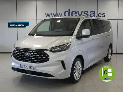 Usado Ford Tourneo Custom Titanium X 170 CV (125 kW) 2025 Gris Van