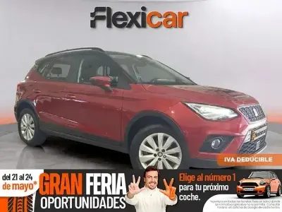 Usado Seat Arona Reference 95 CV (69 kW) 2018 Rojo SUV