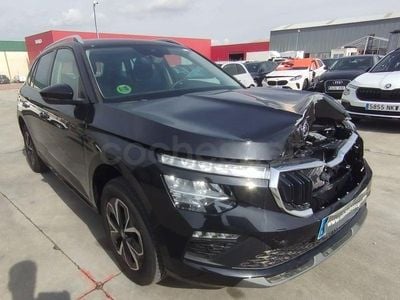 Usado Skoda Kamiq Selection 115 CV (84 kW) 2025 Negro SUV