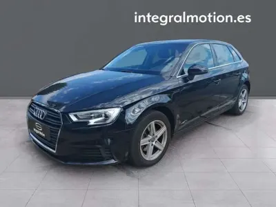 Usado Audi A3 Business 116 CV (85 kW) 2018 Negro Berlina