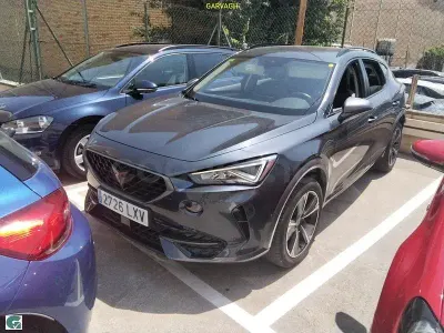 Usado Cupra Formentor 150 CV (110 kW) 2022 Gris / plata SUV