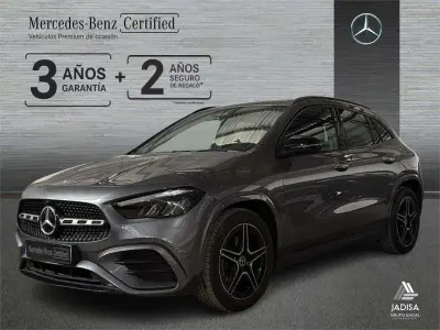 Usado Mercedes GLA200 150 CV (110 kW) 2025 Gris SUV