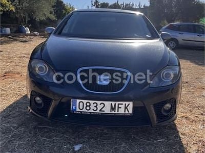 Usado Seat Leon FR 170 CV (125 kW) 2008 Negro Berlina