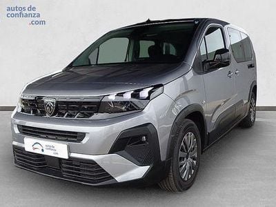 Usado Peugeot Rifter Allure 100 CV (73 kW) 2025 Gris Monovolumen