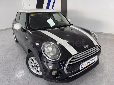 Używany Mini Cooper 136 KM (100 kW) 2016 Czarny Hatchback
