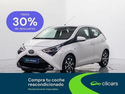 Usado Toyota Aygo X-play 72 CV (52 kW) 2019 Blanco Utilitario