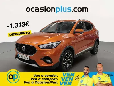 Usado MG ZS Luxury 111 CV (81 kW) 2022 Naranja SUV