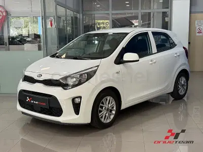 Usado Kia Picanto Comfort 67 CV (49 kW) 2021 Blanco Utilitario