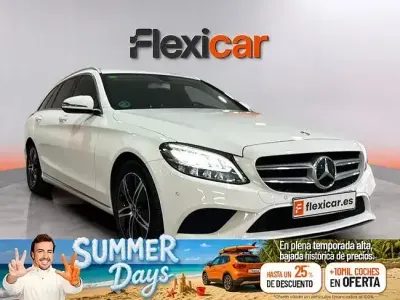 Usado Mercedes C220 194 CV (142 kW) 2019 Blanco Familiar