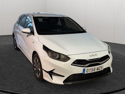 Usado Kia Ceed 100 CV (73 kW) 2025 Blanco Utilitario
