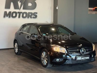 Negro Usado 2014 Mercedes A180 Urban Berlina | 12.990 € (Precio justo)
