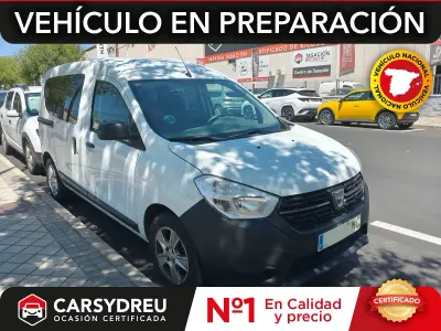 Usado Dacia Dokker Essentiel 95 CV (69 kW) 2021 Blanco Monovolumen
