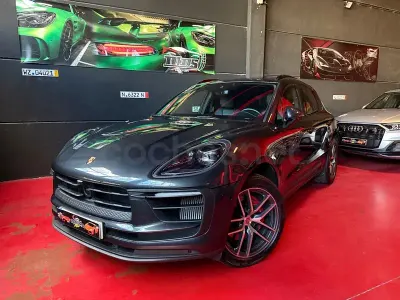 Usado Porsche Macan S 380 CV (279 kW) 2022 Gris / plata SUV