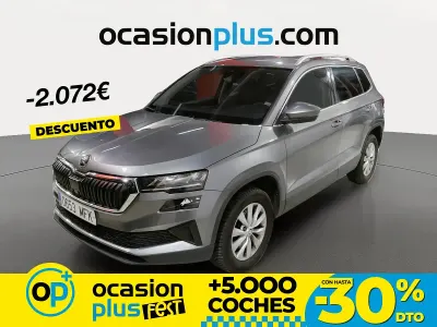 Usado Skoda Karoq Ambition 150 CV (110 kW) 2023 Gris SUV