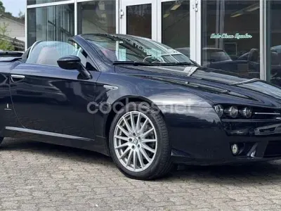 Usado Alfa Romeo Spider 185 CV (136 kW) 2007 Negro Descapotable