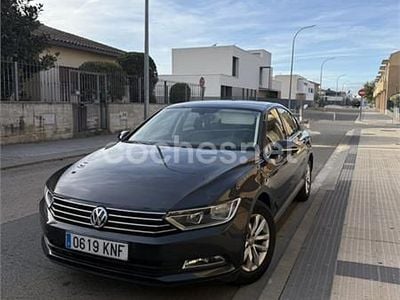 Negro Usado 2018 VW Passat Edition Berlina | 17.000 € (Precio justo)