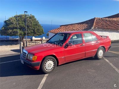 Rojo Usado 1990 Mercedes 190 Berlina | 5000 €