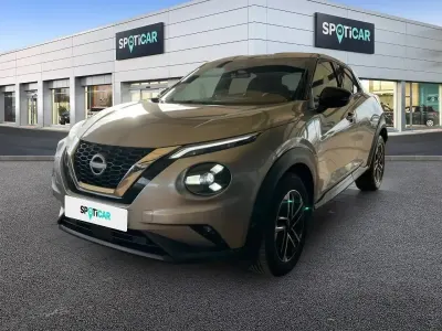 Usado Nissan Juke N-Connecta 114 HP (83 kW) 2025 Cinzento SUV