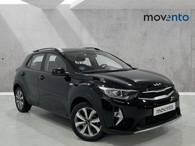 Usado Kia Stonic 84 CV (61 kW) 2023 Negro SUV