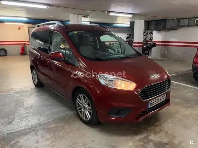 Usado Ford Tourneo Courier