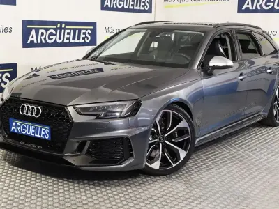 Usado Audi A4 450 CV (330 kW) 2018 Gris Familiar