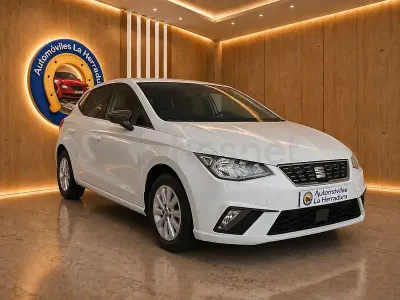 Usado Seat Ibiza XCELLENCE 110 CV (80 kW) 2021 Blanco Utilitario