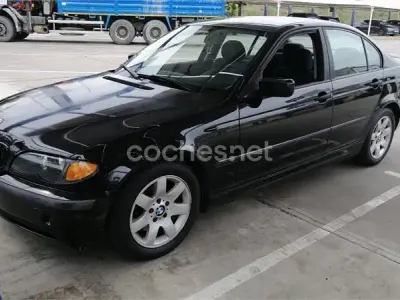 Usado BMW 320 136 CV (100 kW) 2002 Negro Berlina