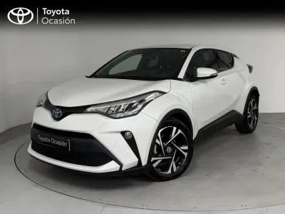 Usado Toyota C-HR Advance 122 CV (89 kW) 2022 Blanco perlado SUV