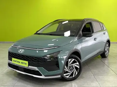 Usado Hyundai Bayon 100 CV (73 kW) 2025 Verde SUV