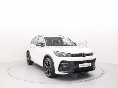 Usado VW Tiguan R-line 150 HP (110 kW) 2025 Branco SUV