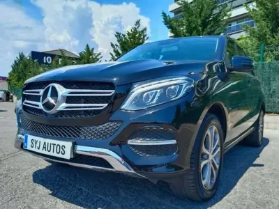 Usado Mercedes GLE500 449 CV (330 kW) 2016 Negro SUV