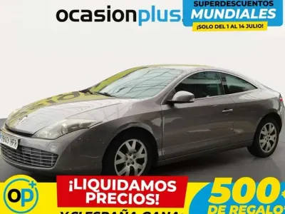 Usado Renault Laguna Coupé 150 CV (110 kW) 2011 Gris Coupe