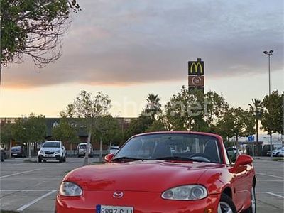 Usado Mazda MX5 110 CV (80 kW) 2003 Rojo Descapotable